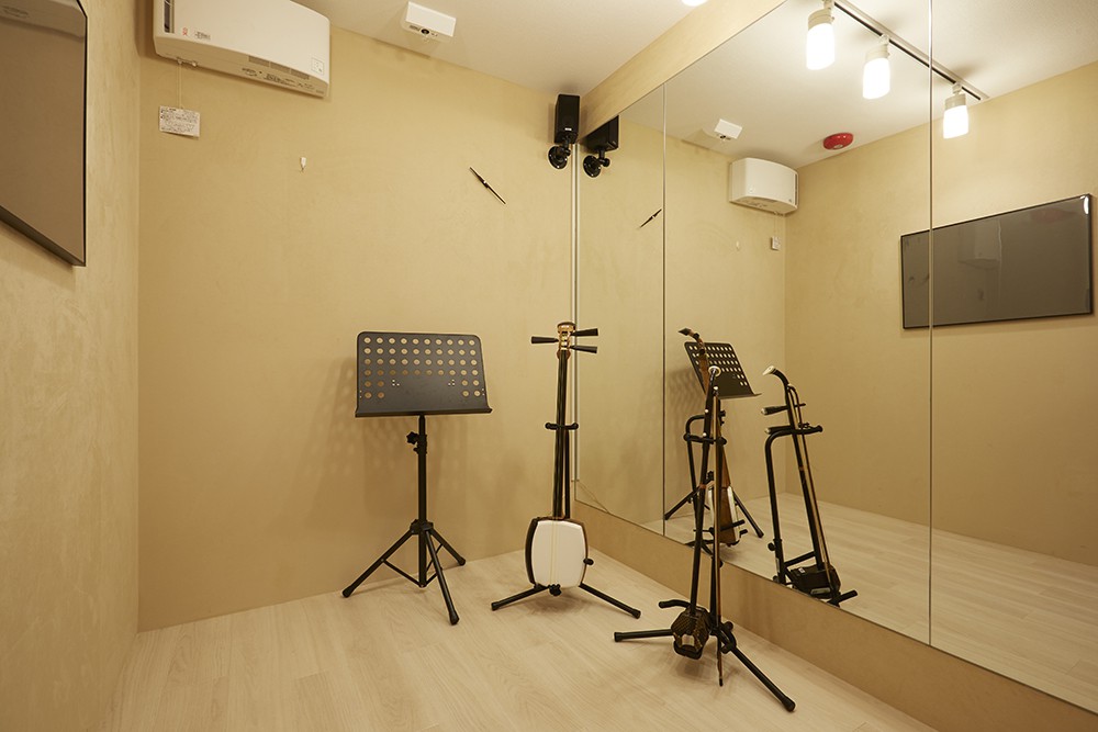 素材の柔らかさが、心地よい空間を与え、レッスンに集中出来ます。